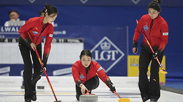 也激励着更 也激励着更